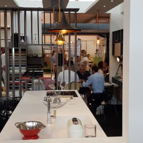 découvrez le salon habitat nîmes 2023, un événement incontournable pour tous les passionnés de l'habitat et de la décoration. explorez les dernières tendances en matière d'aménagement intérieur et extérieur, trouvez des idées pour votre projet et rencontrez des professionnels du secteur. ne manquez pas cette occasion unique d'inspirer vos futurs travaux et d'échanger avec des experts !