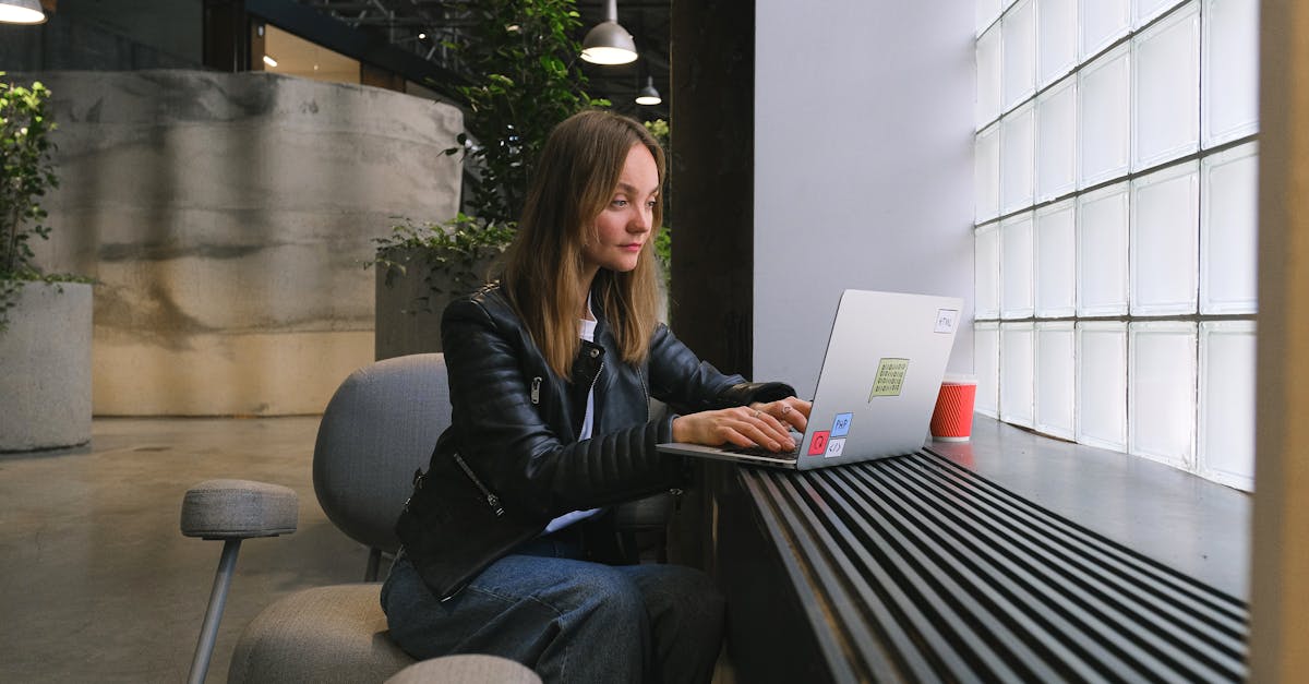 découvrez comment maîtriser votre budget tout en créant un intérieur unique et stylé avec l'aide d'un designer d'intérieur. optimisez chaque dépense pour transformer votre espace sans compromettre votre créativité.