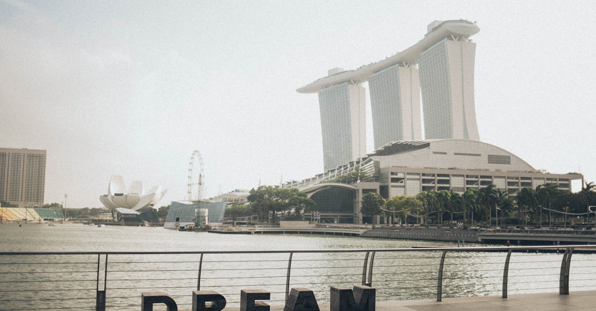 découvrez comment l'intégration de l'art dans divers domaines enrichit l'expérience humaine. explorez les méthodes innovantes et les bénéfices de l'art dans l'éducation, le travail et la vie quotidienne pour favoriser la créativité et l'émotion.