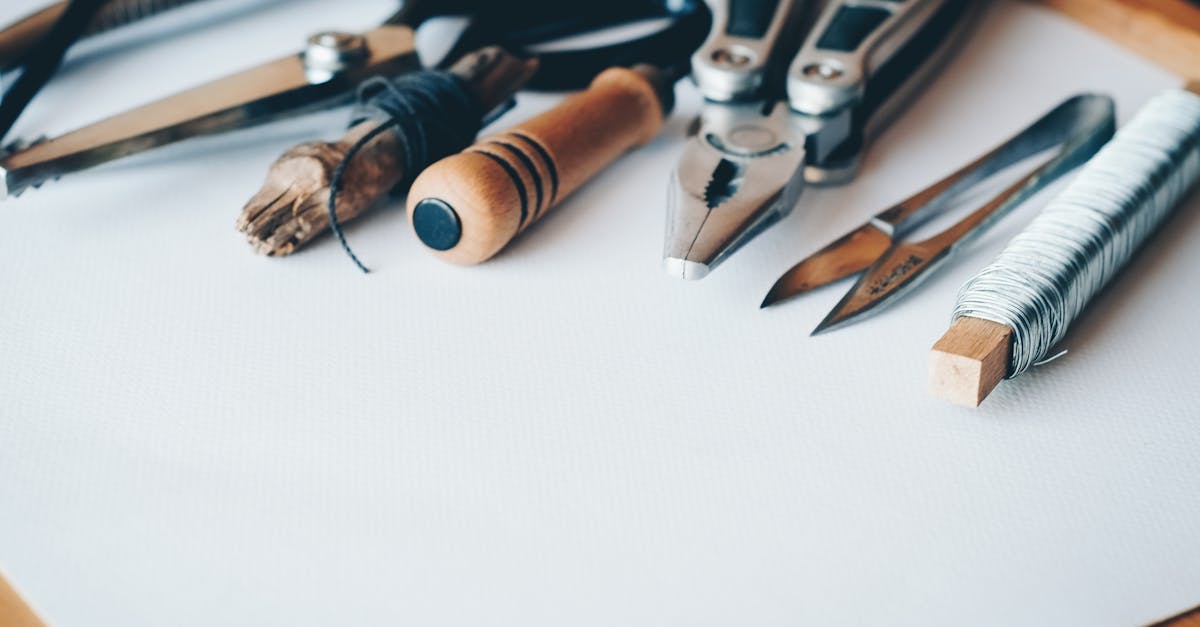 découvrez notre studio design, un espace créatif où idées innovantes et esthétisme se rencontrent. nous transformons vos visions en réalisations uniques grâce à notre expertise en design graphique, design d'intérieur et identité visuelle.