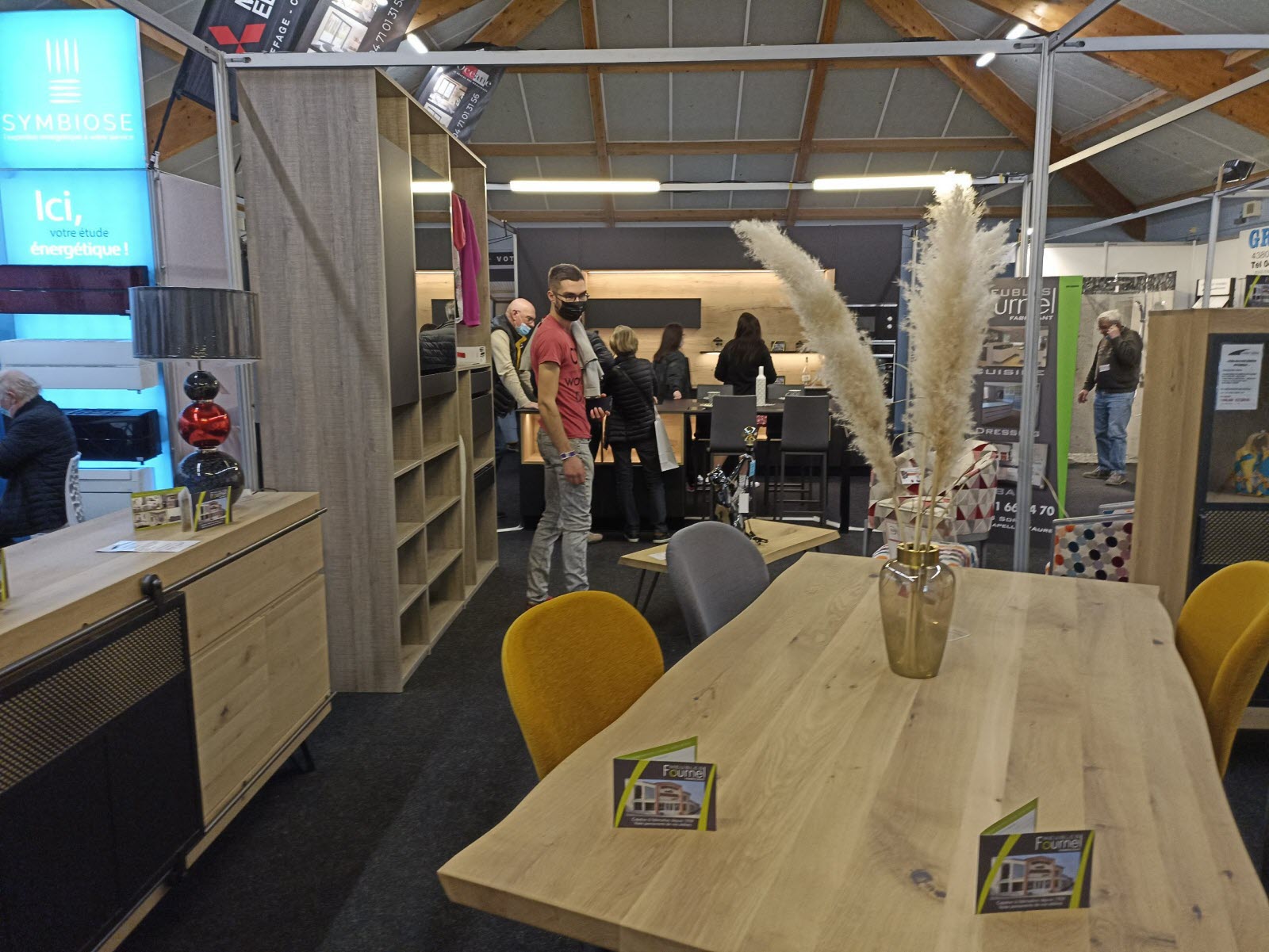 découvrez le salon habitat de mende en 2025, un événement incontournable pour les passionnés de l'habitat et de la décoration. rencontrez des experts, explorez les dernières tendances et trouvez des idées inspirantes pour votre chez-vous.